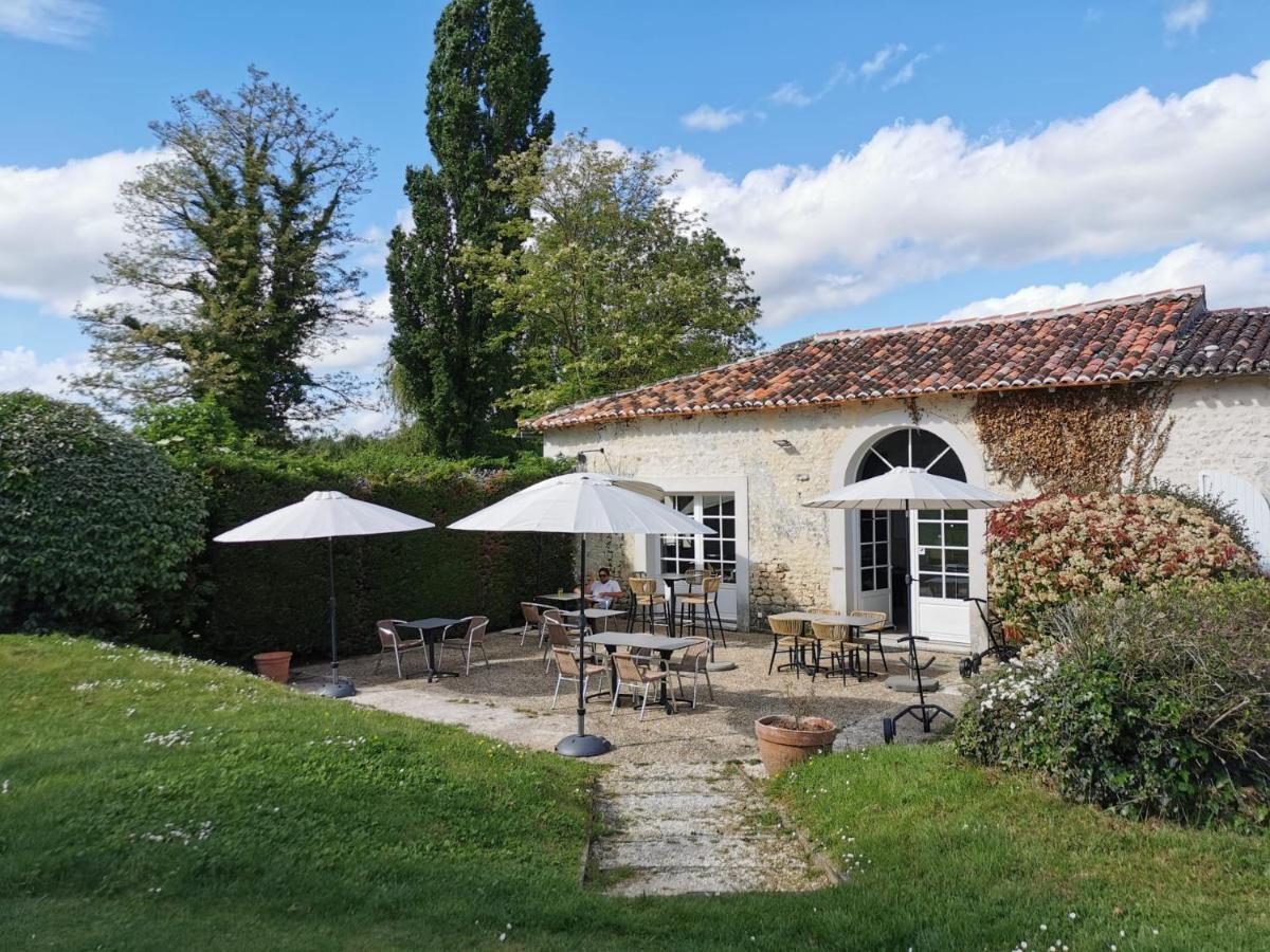 Chateau De La Vallade Saint-Porchaire 외부 사진
